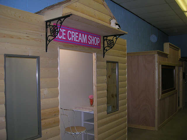 #8 ice cream shop